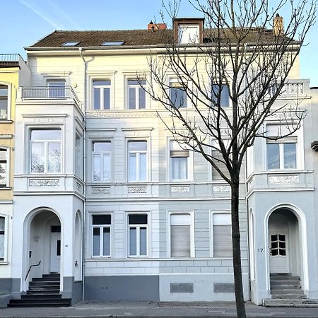 Der Schwan, Innenstadt, 2022 Renoviert Düren - Eifel Dış mekan fotoğraf