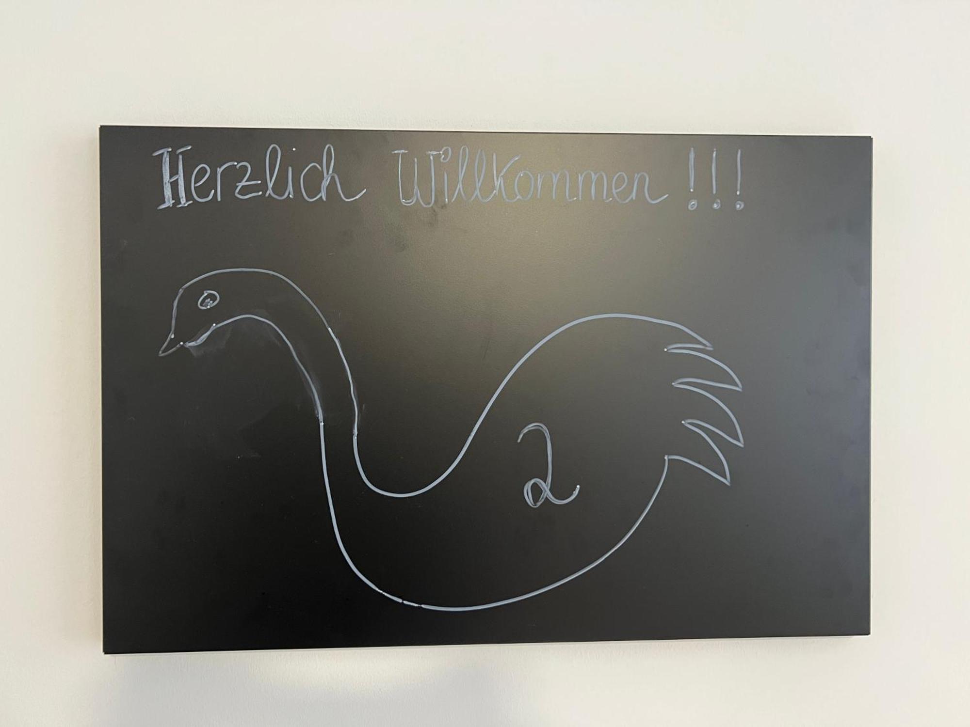 Der Schwan, Innenstadt, 2022 Renoviert Düren - Eifel Oda fotoğraf